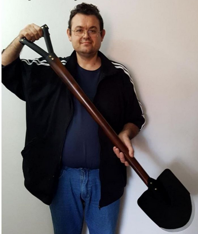 Appearing Jumbo Shovel