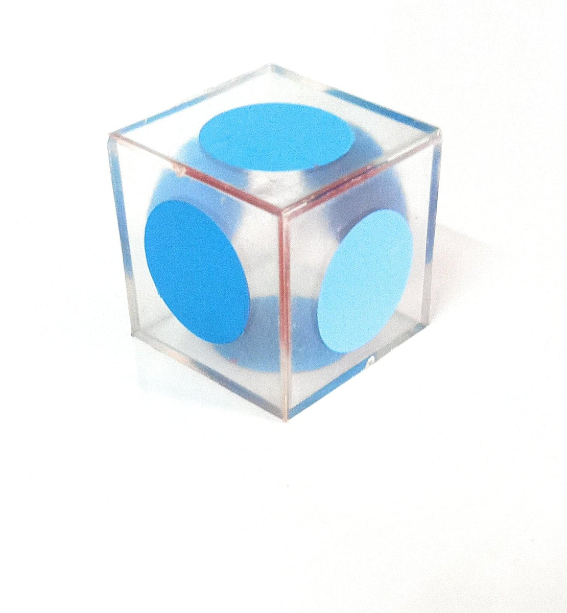 Color Changing Cube | V2 MAGIC SHOP