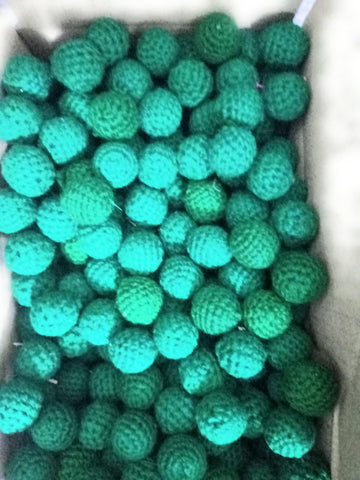 Green Crocheted Balls - Pack of 25 - V2 MAGIC SHOP