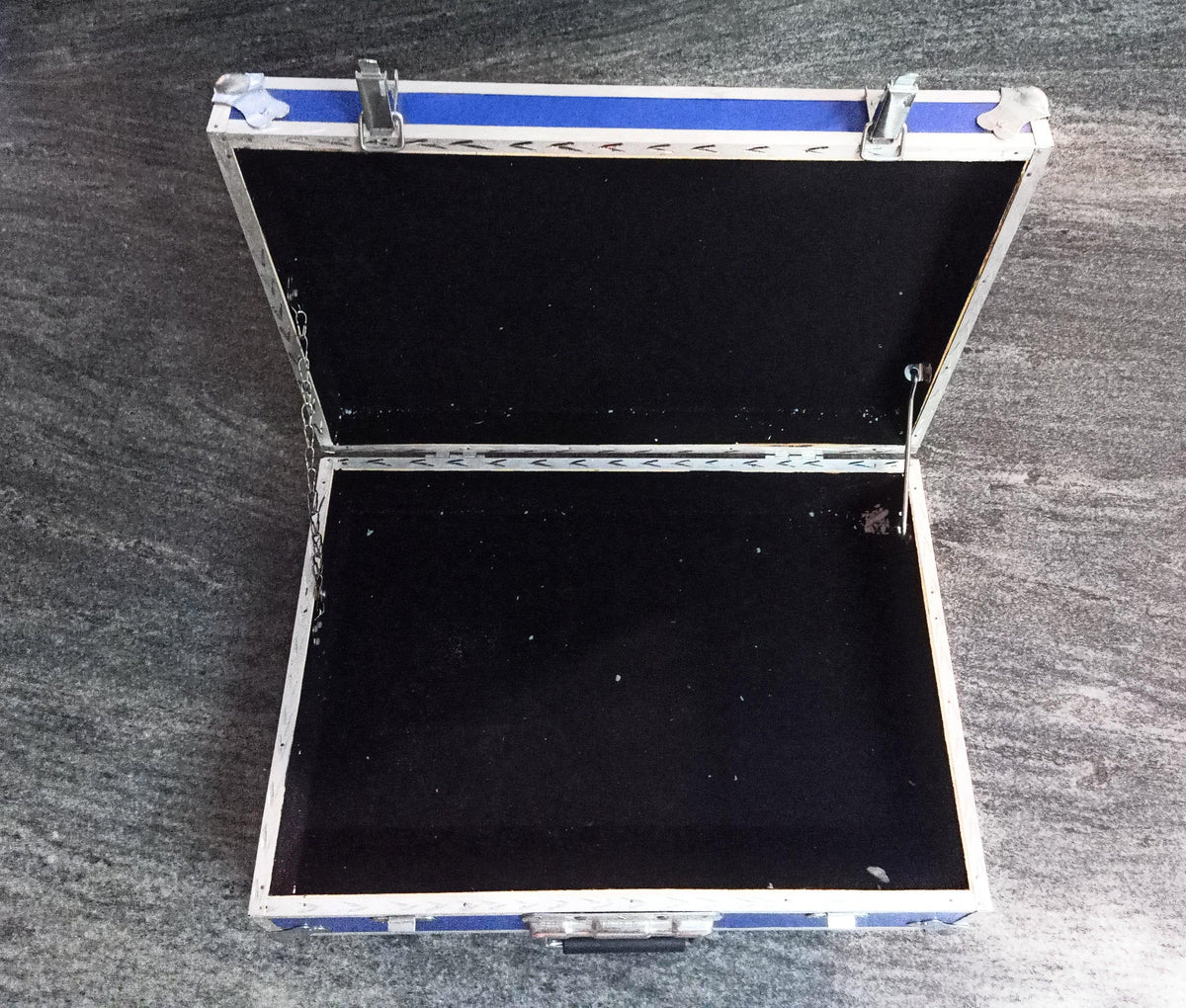 Magician's Briefcase Big Size | V2 MAGIC SHOP